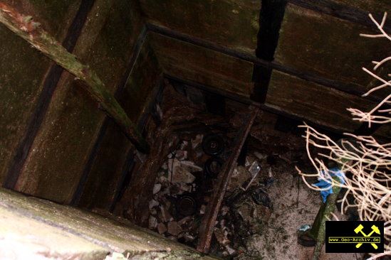 SDAG Wismut Schacht 337 im Revier Johanngeorgenstadt, Erzgebirge - 21. Mai 2009 (3).jpg